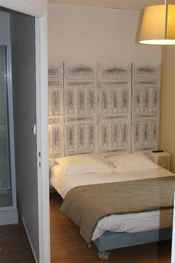 Hotel Le XIV Pontorson Eksteriør billede